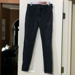 AE high rise jegging size 6 regular
